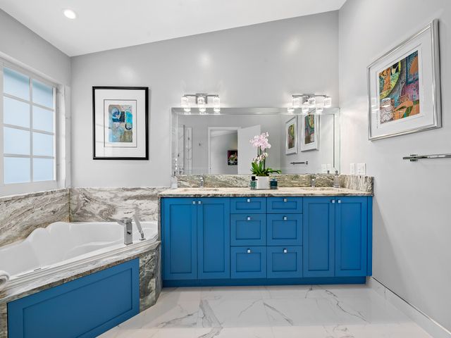 2928 PORT ROYALE Lane S, Fort Lauderdale, FL 33308