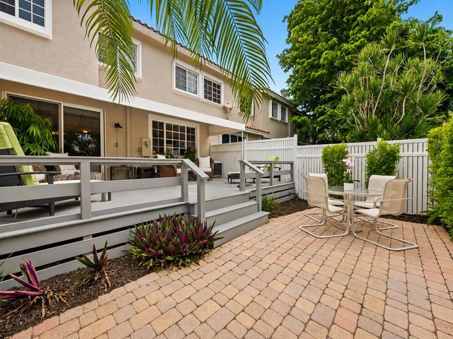 2928 PORT ROYALE Lane S, Fort Lauderdale, FL 33308
