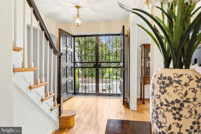 517 CANDACE LN, Villanova, PA 19085
