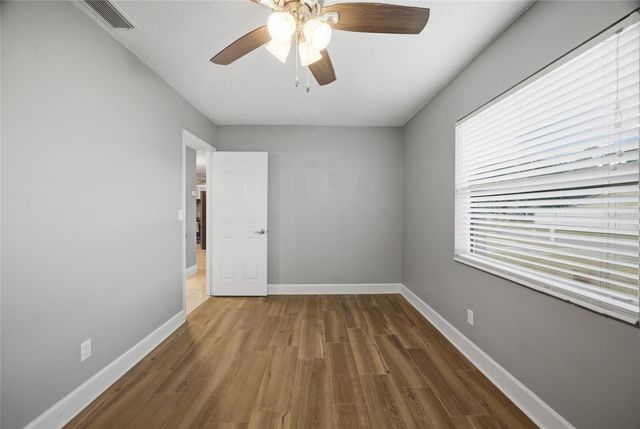 7941 SMOKETREE COURT, Largo, FL 33773