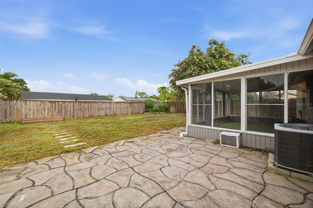 7941 SMOKETREE COURT, Largo, FL 33773