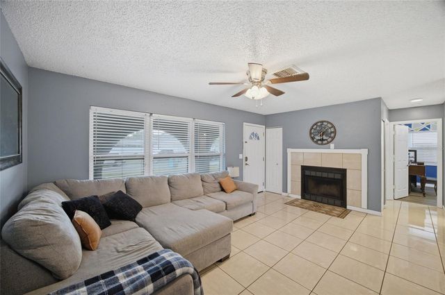 7941 SMOKETREE COURT, Largo, FL 33773