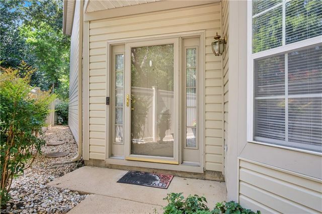 802 Zoeller CT, Newport News, VA 23602
