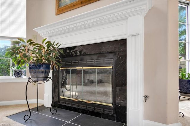 802 Zoeller CT, Newport News, VA 23602