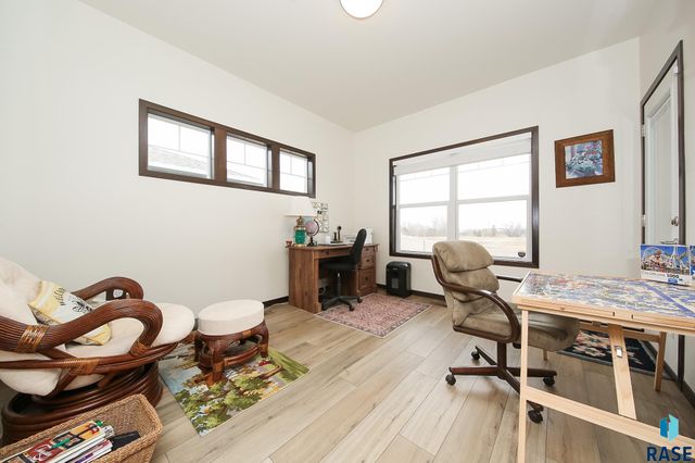 8812 W Windmill Ridge St Street, Sioux Falls, SD 57106