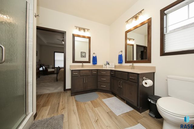 8812 W Windmill Ridge St Street, Sioux Falls, SD 57106