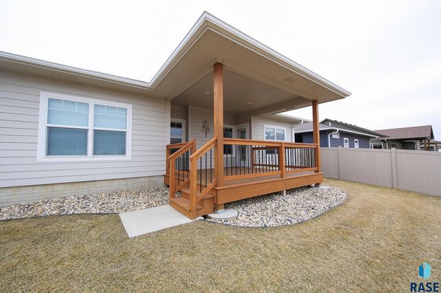 8812 W Windmill Ridge St Street, Sioux Falls, SD 57106