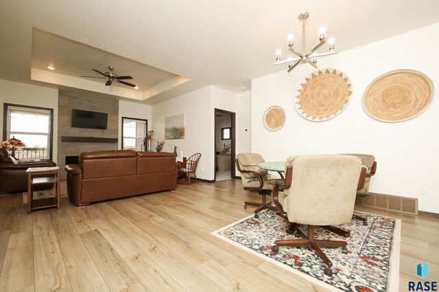 8812 W Windmill Ridge St Street, Sioux Falls, SD 57106