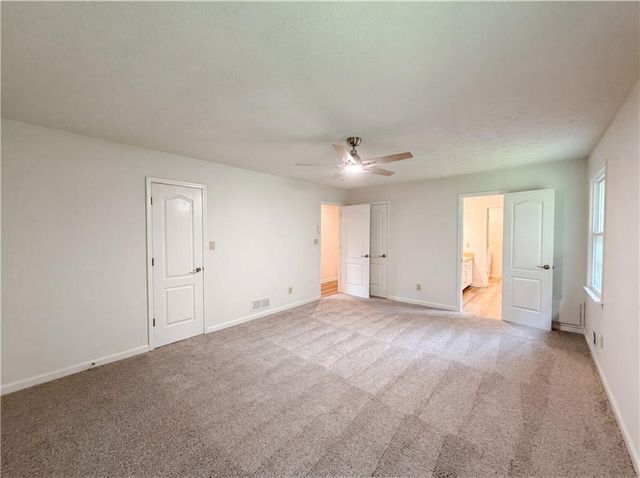 150 Wyonia Way, Fayetteville, GA 30215