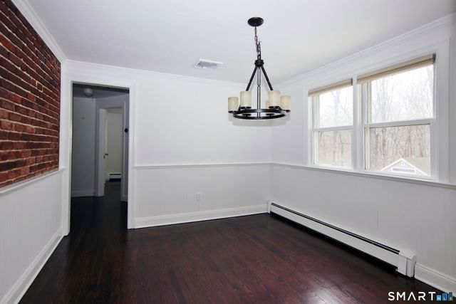 37 Glen Avenue, Norwalk, CT 06850