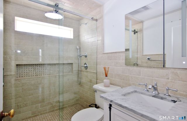 37 Glen Avenue, Norwalk, CT 06850