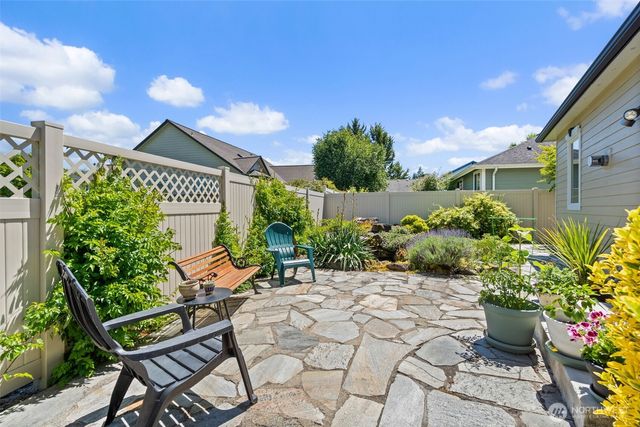 153 Newaukum Village Drive, Chehalis, WA 98532