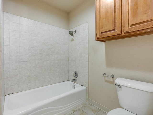 2365 Elm Tree Lane, Blanchard, OK 73010