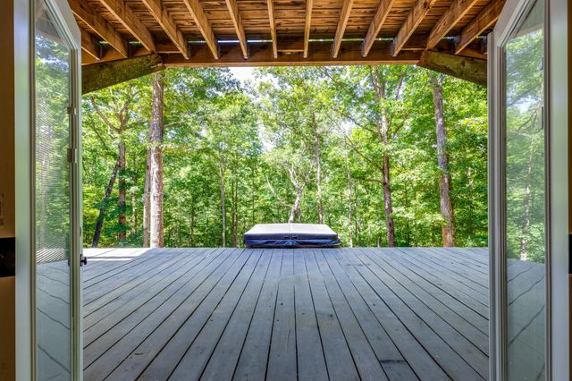 1095 Overlook Trl, Kingston Springs, TN 37082