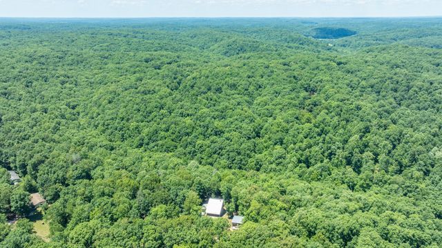 1095 Overlook Trl, Kingston Springs, TN 37082