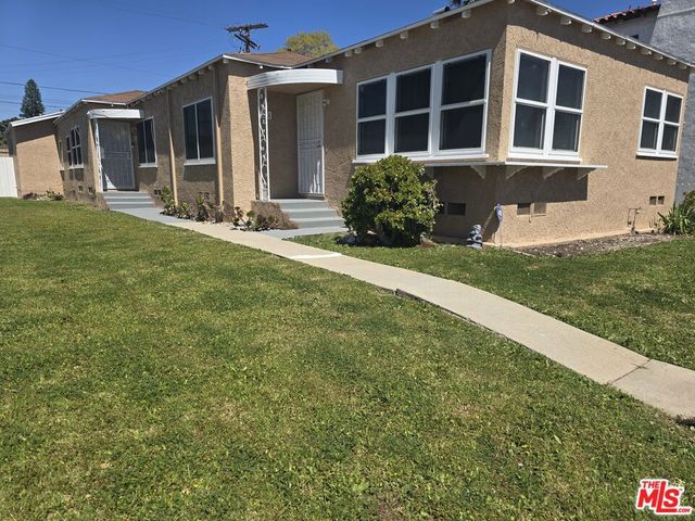 8464 Byrd Avenue, Inglewood, CA 90305