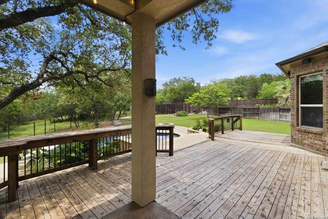 8642 Silent Crk, San Antonio, TX 78255