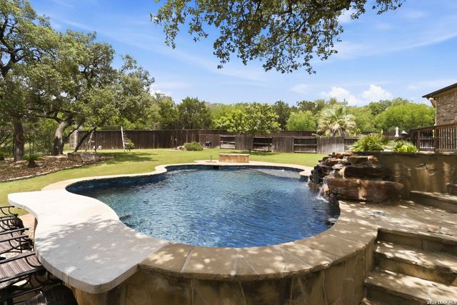 8642 Silent Crk, San Antonio, TX 78255