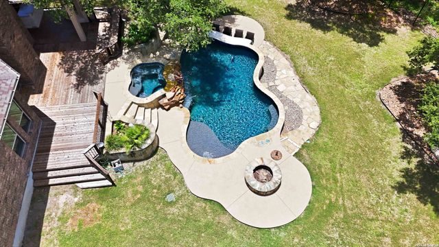 8642 Silent Crk, San Antonio, TX 78255