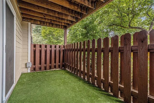 502 Brighton Point, Atlanta, GA 30328