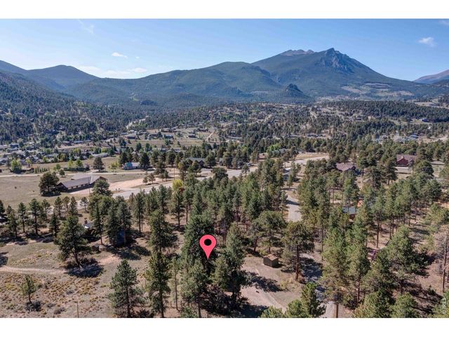 930 Highacres Dr, Estes Park, CO 80517