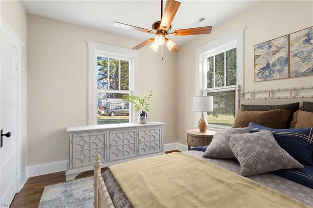 120 Hanover AVE, Hampton, VA 23661