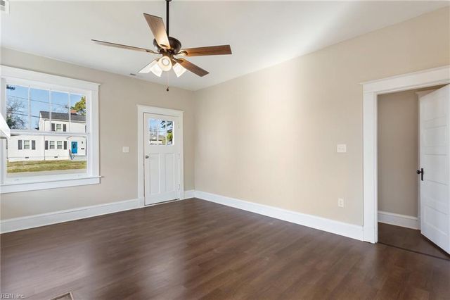 120 Hanover AVE, Hampton, VA 23661