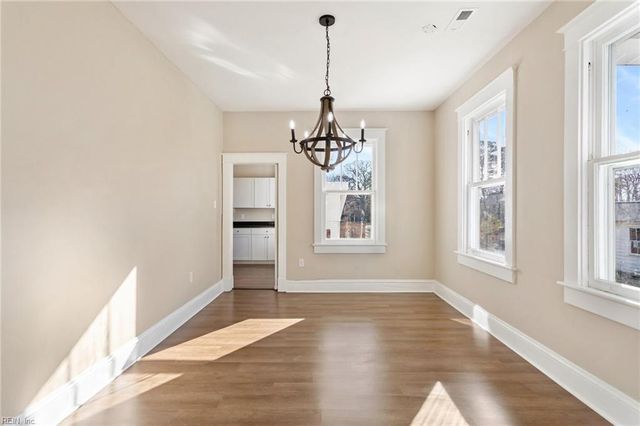 120 Hanover AVE, Hampton, VA 23661