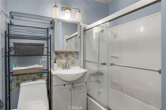 3365 Santa Fe 17, Long Beach, CA 90810