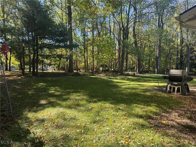 1224 Grassmere Street SE, North Canton, OH 44709