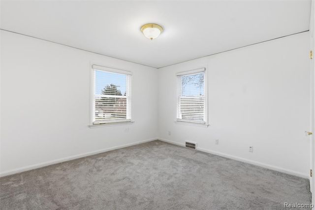 7758 Reuter Street, Dearborn, MI 48126