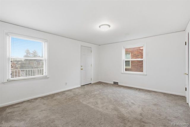 7758 Reuter Street, Dearborn, MI 48126