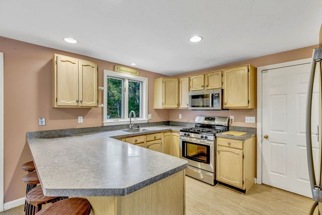 92 Brentwood Drive, Yarmouth, MA 02675