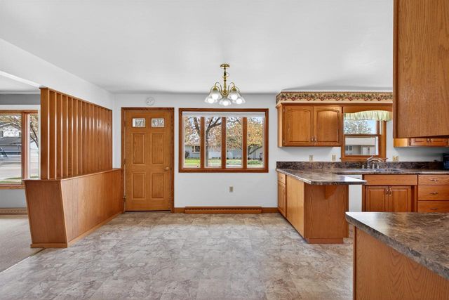 2101 WELHOUSE DRIVE, Kaukauna, WI 54130