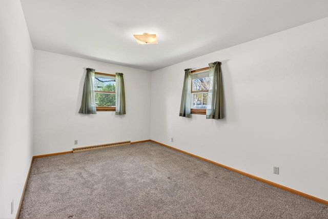 2101 WELHOUSE DRIVE, Kaukauna, WI 54130
