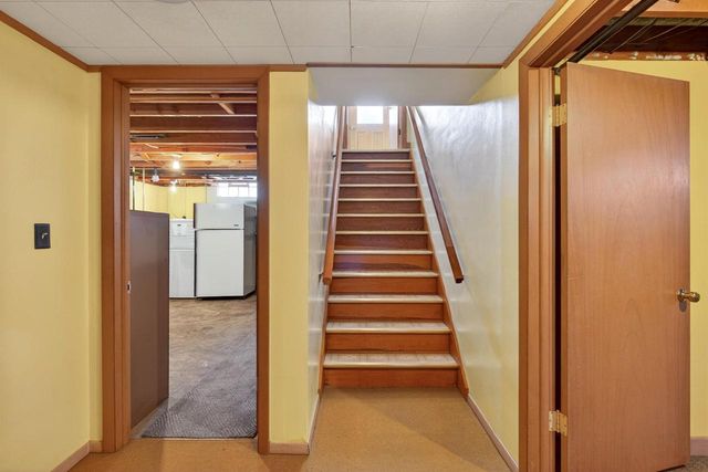 2101 WELHOUSE DRIVE, Kaukauna, WI 54130