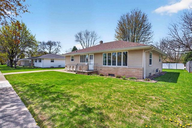2101 WELHOUSE DRIVE, Kaukauna, WI 54130