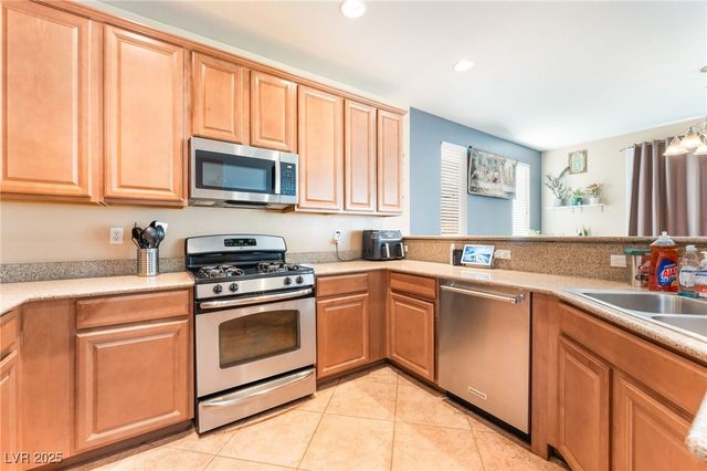 4509 Shadow Dreams Street, Las Vegas, NV 89130