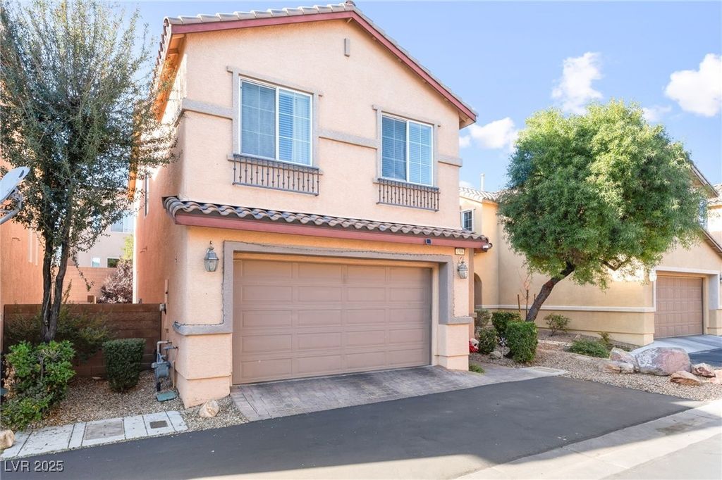 4509 Shadow Dreams Street, Las Vegas, NV 89130