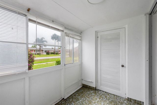 2739 Dudley Drive E, West Palm Beach, FL 33415