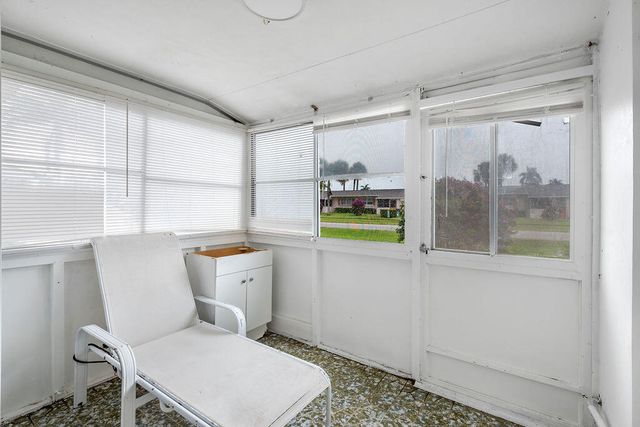 2739 Dudley Drive E, West Palm Beach, FL 33415