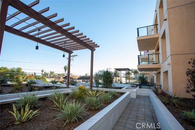 1598 Long Beach 201, Long Beach, CA 90813