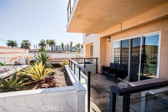 1598 Long Beach 201, Long Beach, CA 90813