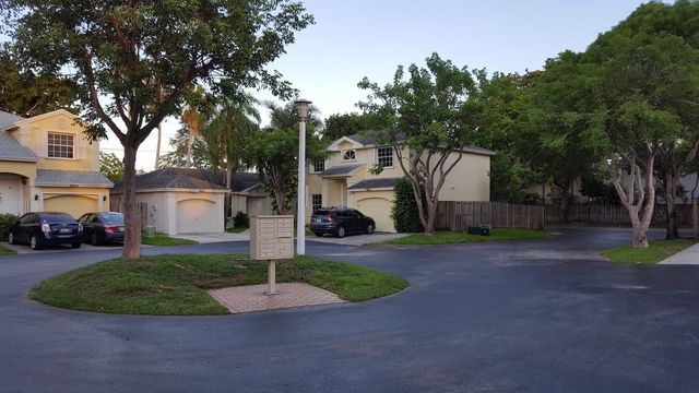9851 SW 117th Court, Miami, FL 33186