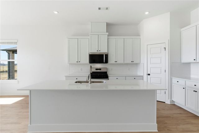 1021 Thornwood Place, Bentonville, AR 72713