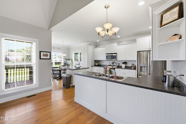 123 Short Lane, Jonesborough, TN 37659
