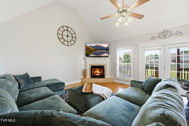 123 Short Lane, Jonesborough, TN 37659