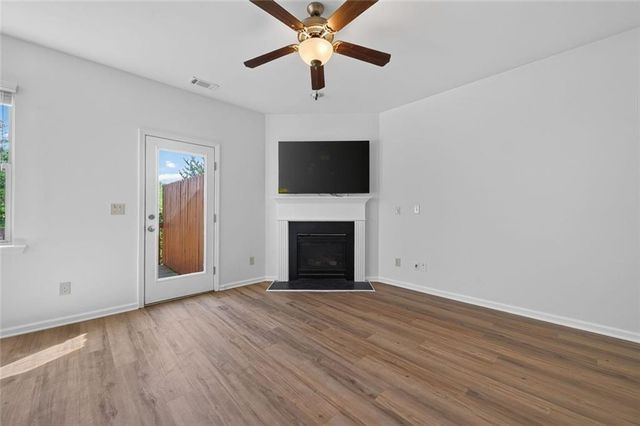 5999 Cobblestone Creek Trail, Mableton, GA 30126