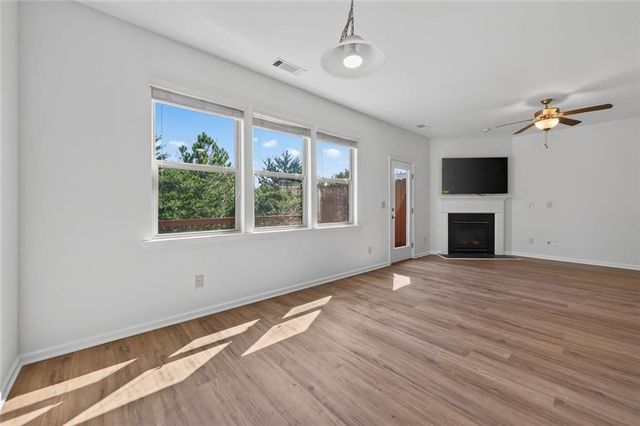 5999 Cobblestone Creek Trail, Mableton, GA 30126