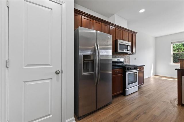 5999 Cobblestone Creek Trail, Mableton, GA 30126